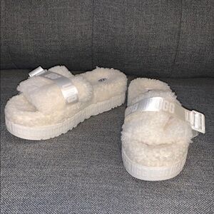 UGG Fluffy Platform Slides